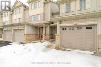 110 Activa Ave in Kitchener, ON - Building Photo - Building Photo