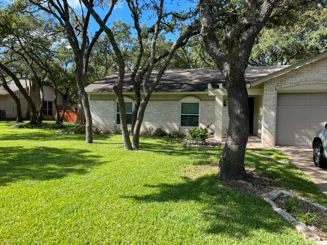 11908 Highland Oaks Trail in Austin, TX - Building Photo