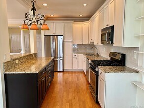 33 Putters Way in Middletown, NY - Building Photo - Building Photo