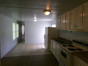 1025 Sherry Dr in Walnut Cove, NC - Building Photo - Building Photo