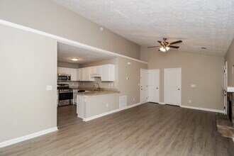 2649 Laurel Ln NW in Kennesaw, GA - Building Photo - Building Photo