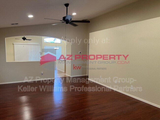 13718 W Berridge Ln in Litchfield Park, AZ - Building Photo - Building Photo