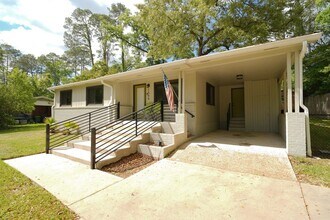 1506 Sharon Rd in Tallahassee, FL - Building Photo - Building Photo