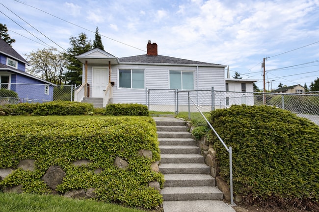 property at 6210 5th Ave NW