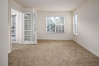 Wesley Hampstead Apartments at Douglasville in Lithia Springs, GA - Building Photo - Building Photo