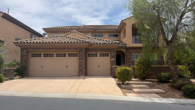 property at 2321 Martinique Ave