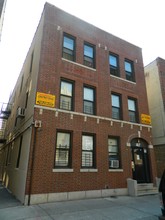 1417 Rowland St in Bronx, NY - Building Photo - Building Photo