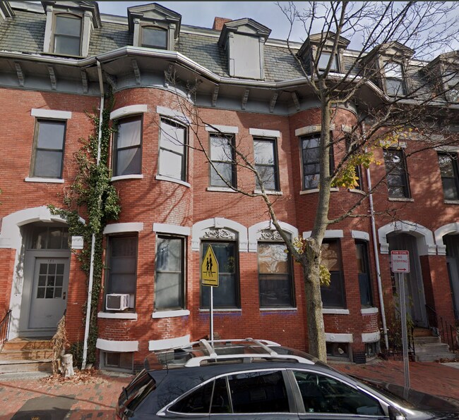 183 Harvard St, Unit 2