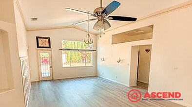 11808 Wethersfield St in Bakersfield, CA - Building Photo - Building Photo