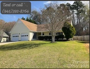 4220 Wynborough Ln in Charlotte, NC - Building Photo - Building Photo