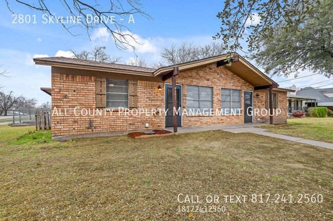 2801 Skyline Dr in Fort Worth, TX - Building Photo - Building Photo