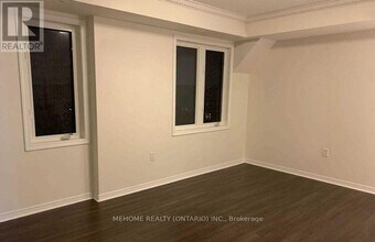 108 Louisbourg Way in Markham, ON - Building Photo - Building Photo