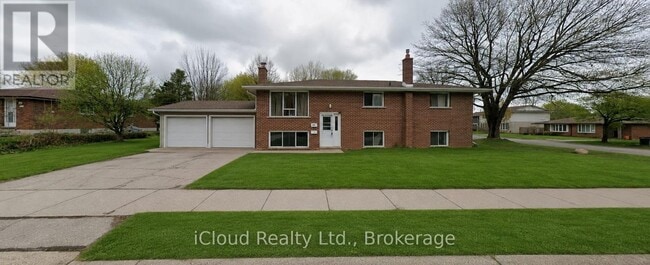 property at 536 Glen Forrest Blvd