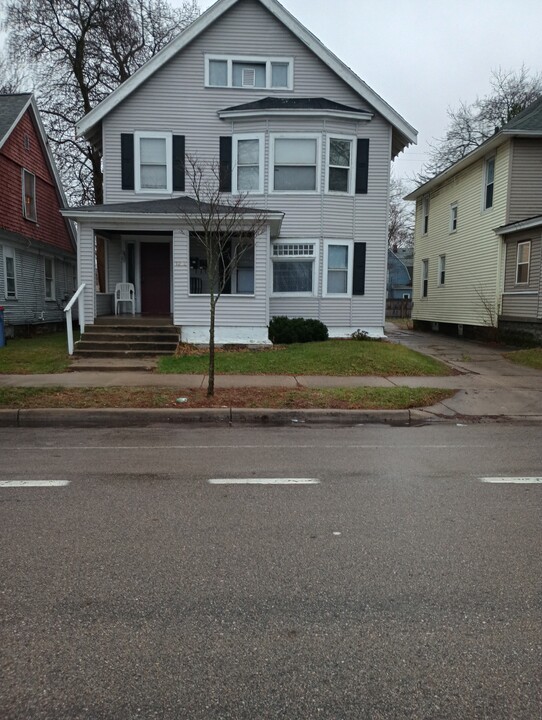 1256 Jefferson Ave SE, Unit 1 in Grand Rapids, MI - Foto de edificio