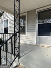 202 1/2 Pleasant St in Palmetto, GA - Building Photo - Building Photo