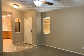 423 W Corriente Ct in San Tan Valley, AZ - Foto de edificio - Building Photo