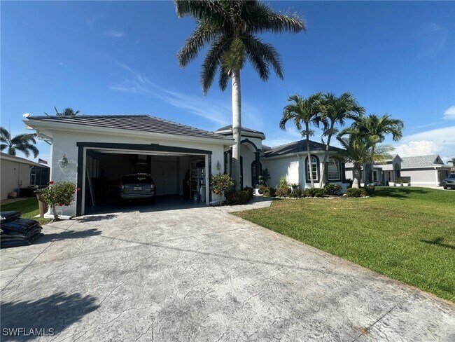 property at 2821 Gleason Pkwy