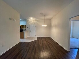 6094 Maggies Cir in Jacksonville, FL - Building Photo