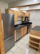 619 W Iris Ave in McAllen, TX - Building Photo - Building Photo