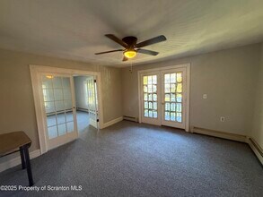 23 Spring St in Carbondale, PA - Building Photo - Building Photo