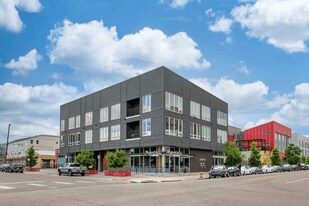 Larimer 35 in Denver, CO - Building Photo