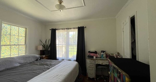 property at 2316 Manchester Rd