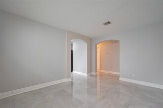 1135 Sawgrass Ridge Ln in Houston, TX - Building Photo - Building Photo