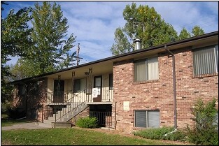 Skyline Apartments in Evans, CO - Building Photo