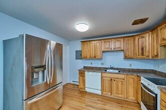 3 Colonial Village Dr in Arlington, MA - Building Photo - Building Photo