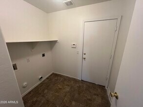 11802 W Cortez St in El Mirage, AZ - Foto de edificio - Building Photo