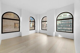 130 William St in New York, NY - Foto de edificio - Building Photo