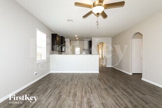 7734 Boulder Sunstone Ln in Panorama Village, TX - Building Photo - Building Photo