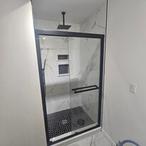 2420 Southeast Celebrity Court, Unit 2420 Apartment in Port Orchard, WA - Building Photo