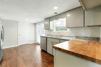 45 Pointer Ct in Allenhurst, GA - Building Photo - Building Photo