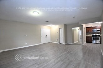 7760 SW 18th Terrace in Miami, FL - Building Photo - Building Photo