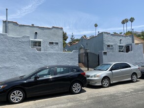 3319 Berkeley Ave in Los Angeles, CA - Building Photo - Building Photo