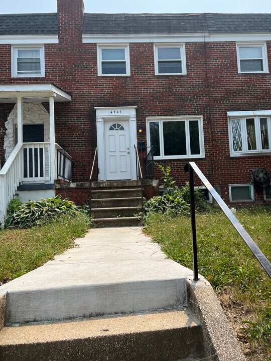 4707 Chatford Ave Photo