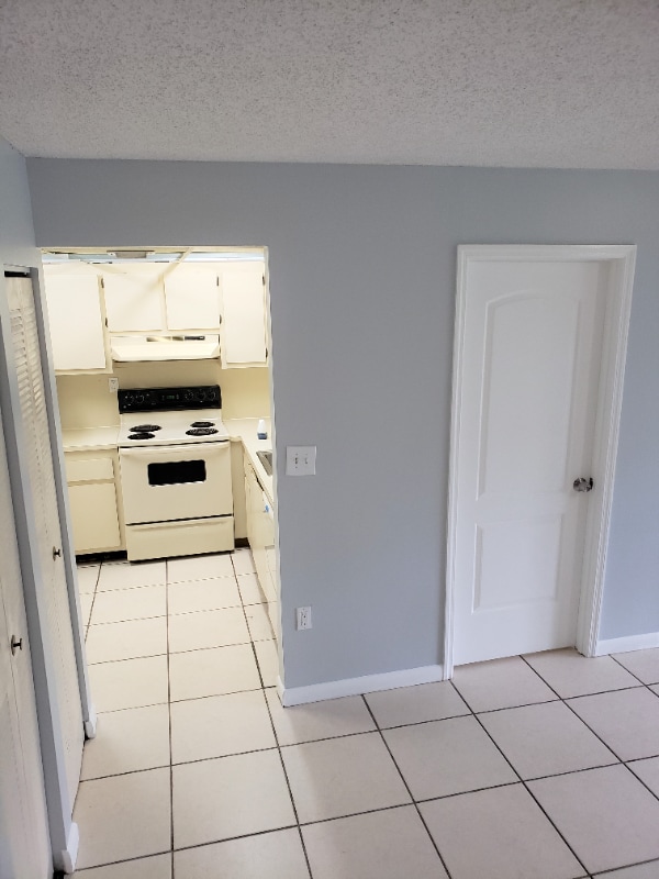 3611 SW 117th Ave in Miami, FL - Building Photo - Building Photo
