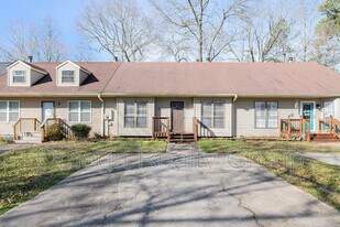 8048 River Bend Rd in Morris, AL - Building Photo