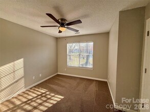 142 Green Dragon Ct in Mooresville, NC - Building Photo - Building Photo