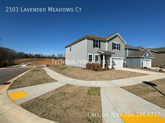 2103 Lavender Mdws Ct in Monroe, NC - Building Photo - Building Photo