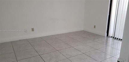 630 S Park Rd, Unit 16-3 in Hollywood, FL - Building Photo - Building Photo