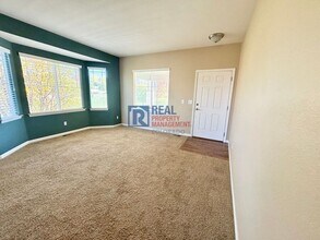 4640 Ginger Ct in Castle Rock, CO - Foto de edificio - Building Photo