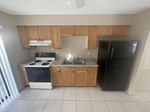 5407 Maple St in New Port Richey, FL - Building Photo - Building Photo