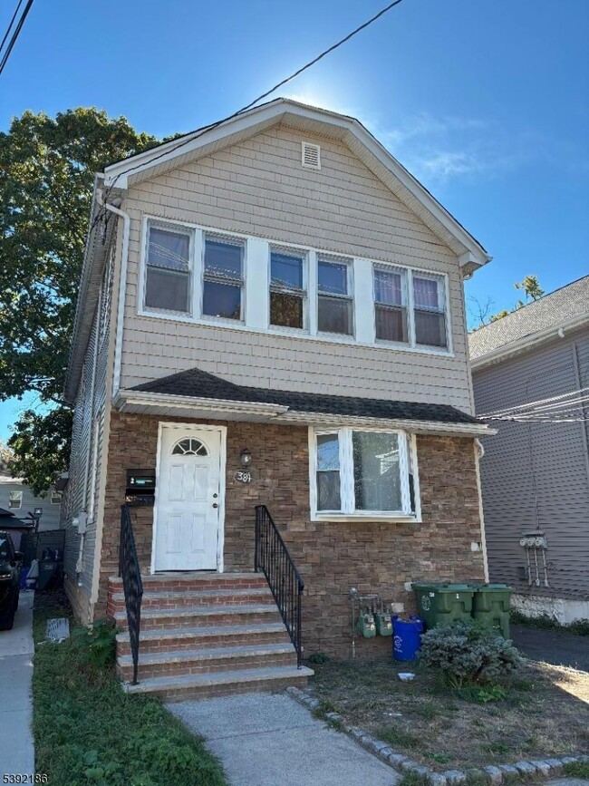 property at 384 E 9th Ave