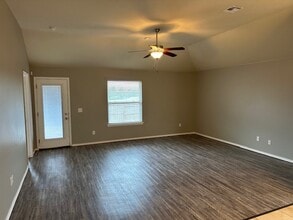 12409 Edison Drive in Oklahoma City, OK - Building Photo - Building Photo