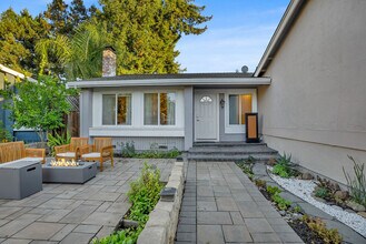 5805 Silver Creek Valley Pl in San Jose, CA - Building Photo - Building Photo