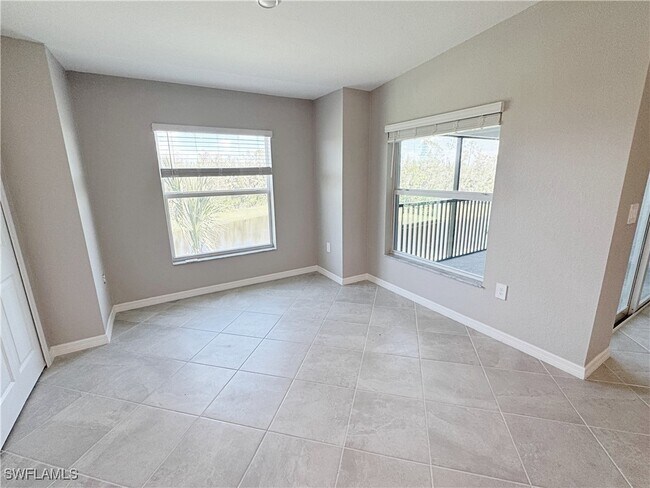 property at 14231 Heritage Landing Blvd
