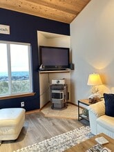 1499 Diamond Head Ave SW in Ocean Shores, WA - Building Photo - Building Photo