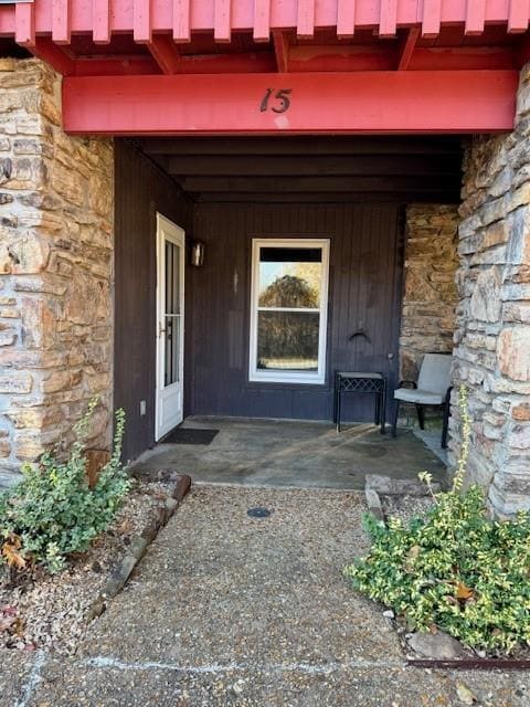 15 Nantucket Dr in Bella Vista, AR - Foto de edificio - Building Photo